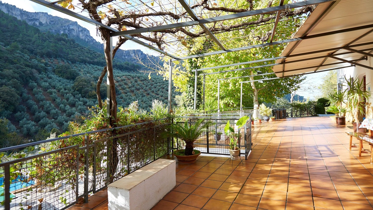 Photo of Patio Balcony in Iznatoraf