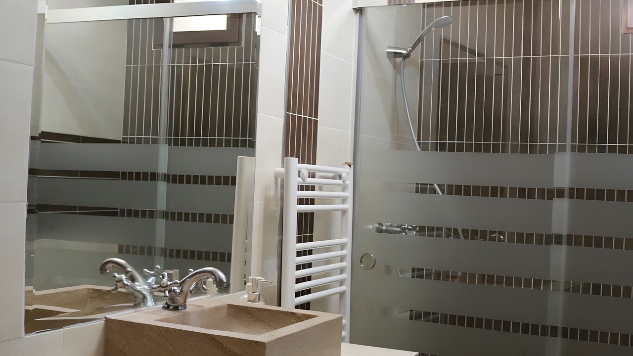 Photo of Bathroom in Iznatoraf