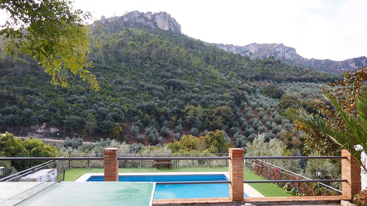 Photo of Outdoor in Iznatoraf