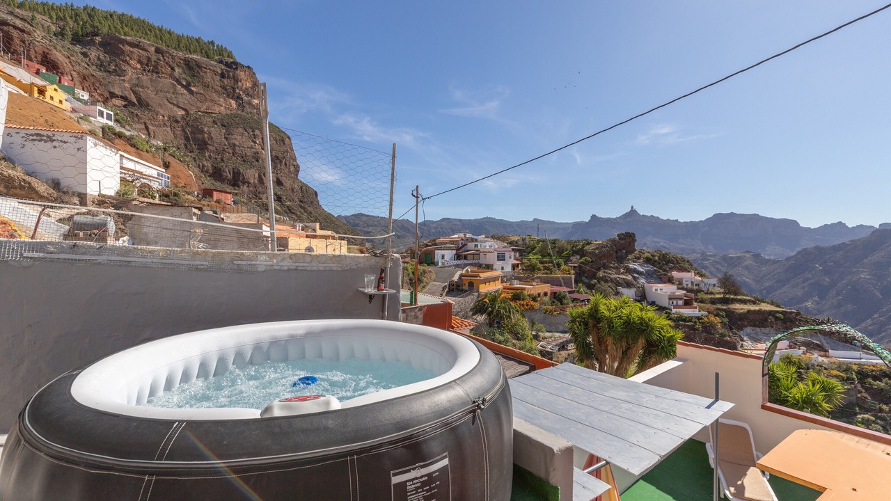 Photo of Outdoor in Artenara