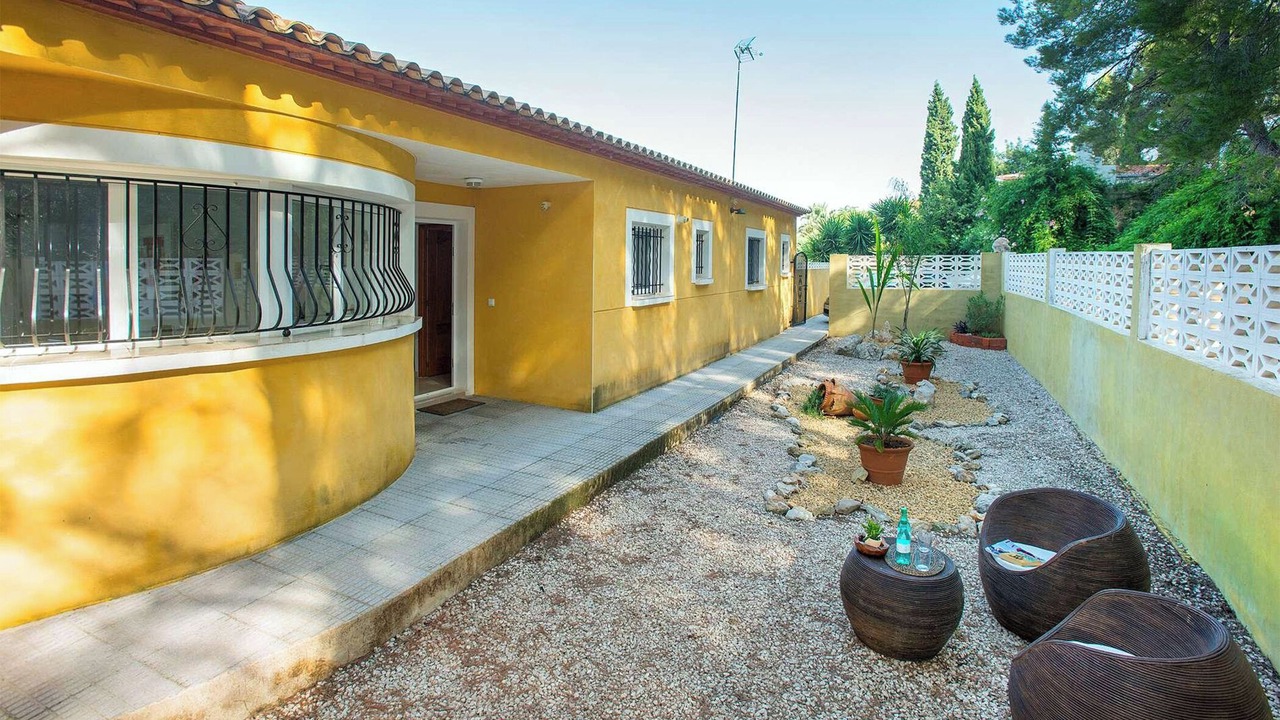 Photo of Patio Balcony in Orba