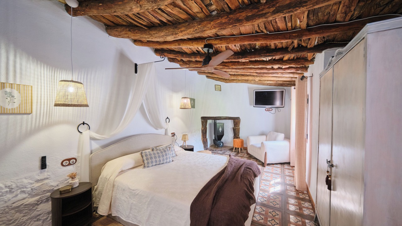 Photo of Bedroom in Fornes