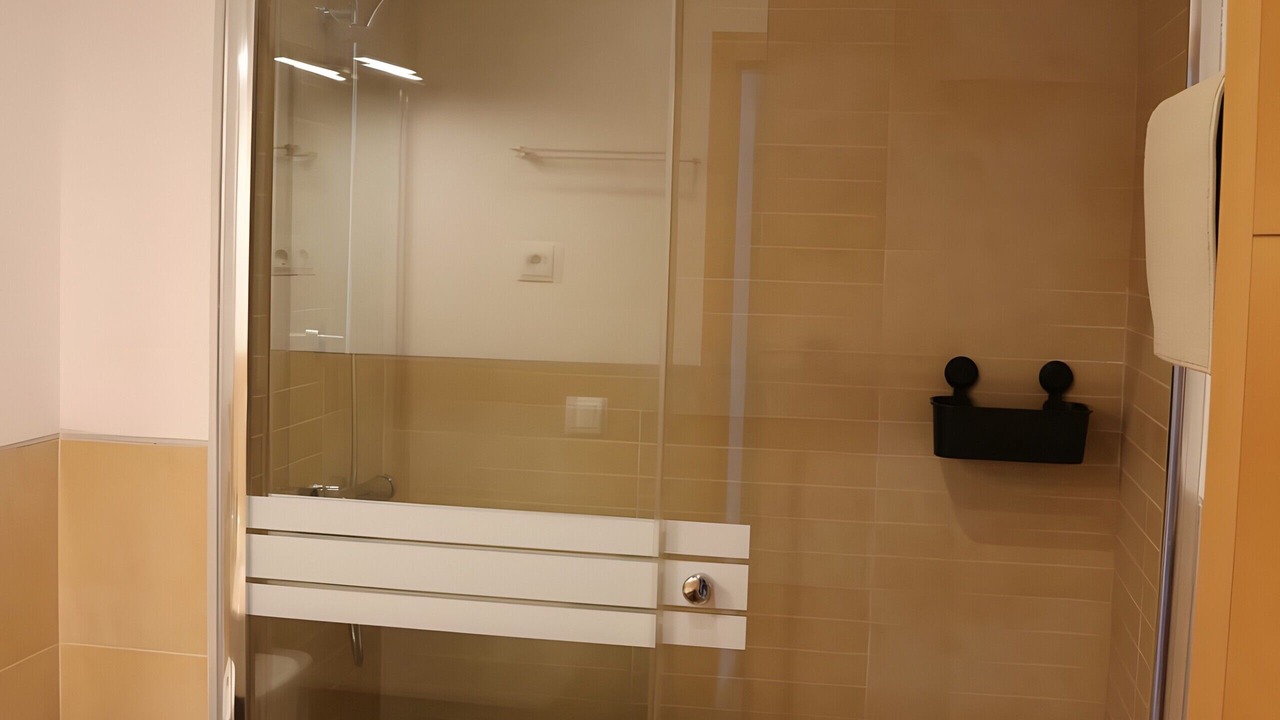 Photo of Bathroom in Corverica