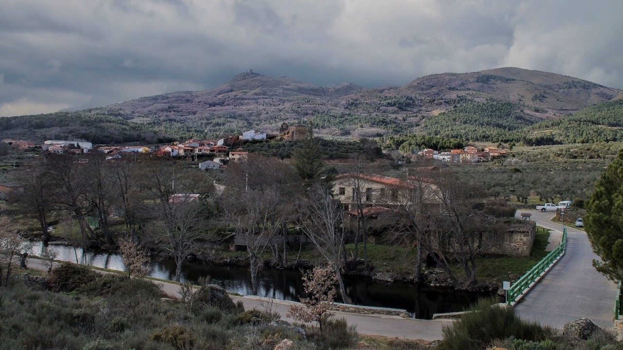 Photo of Others in Cadalso