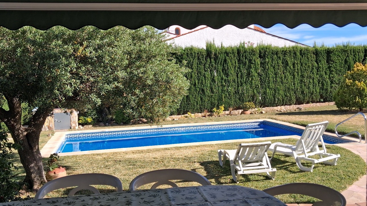 Photo of Others in Calafat