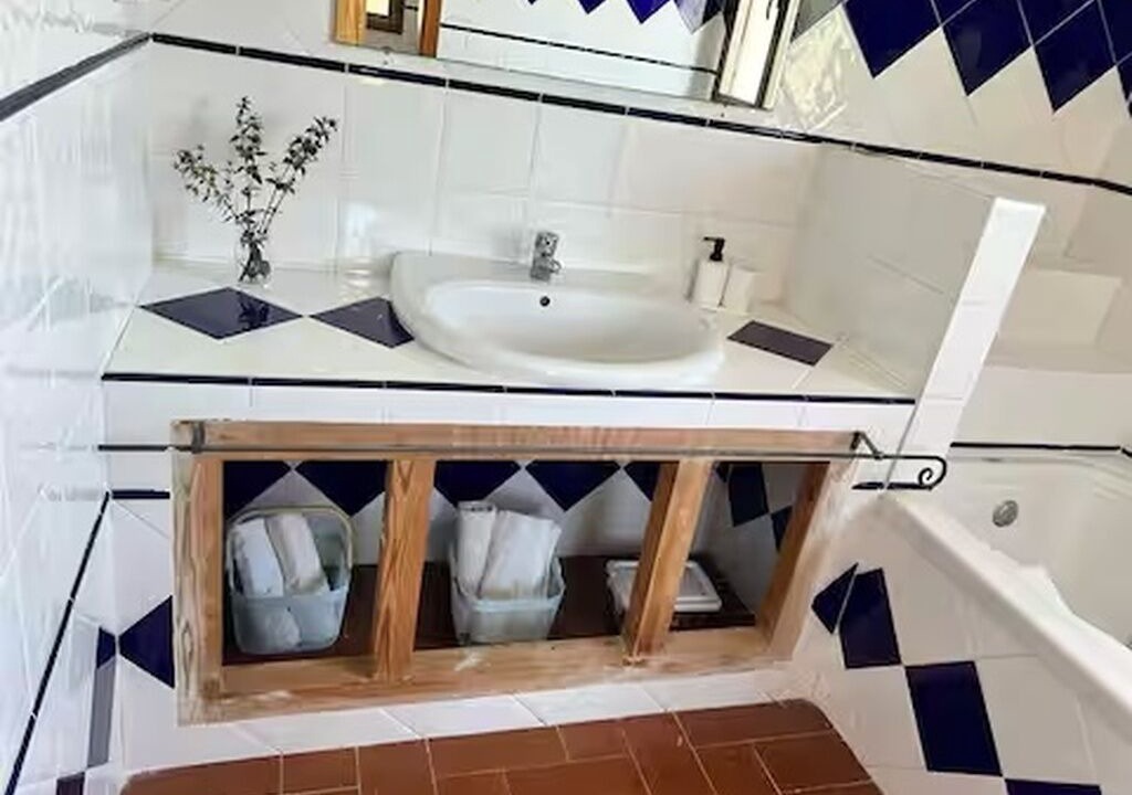 Photo of Bathroom in Les Cases d'Alcanar