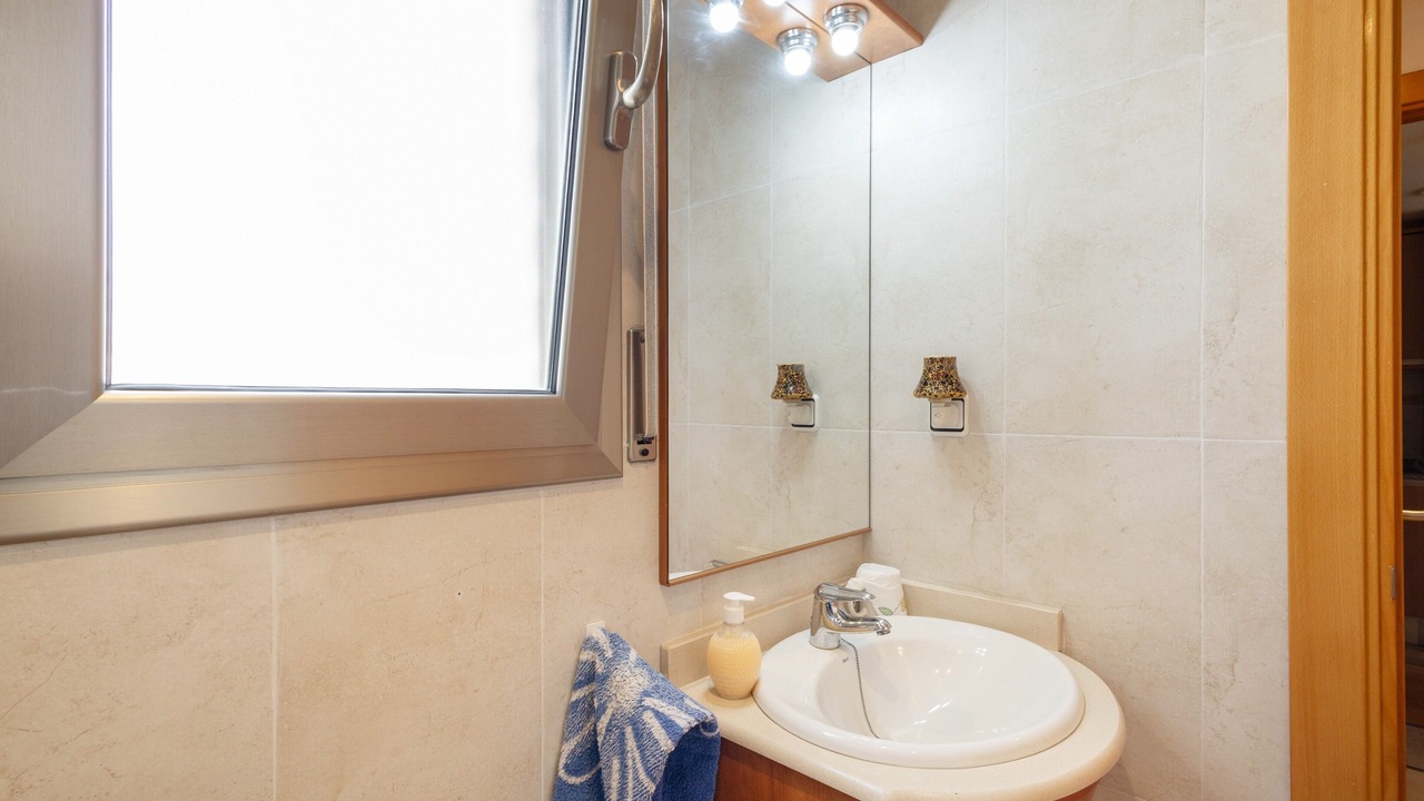 Photo of Bathroom in Cubelles