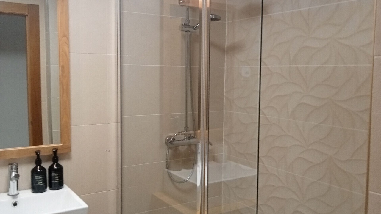 Photo of Bathroom in Jeronimo y Avileses y Balsicas de Arriba