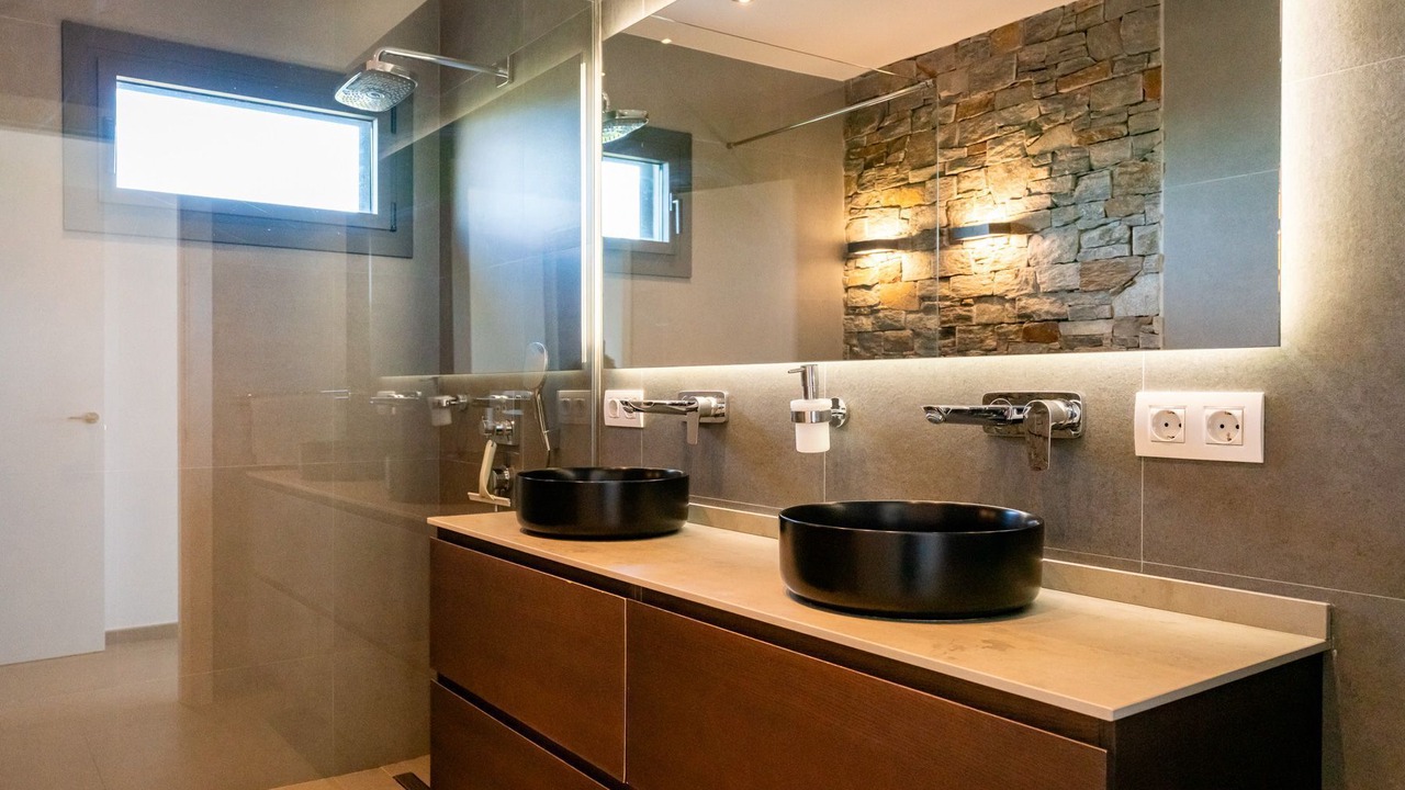 Photo of Bathroom in Canyelles