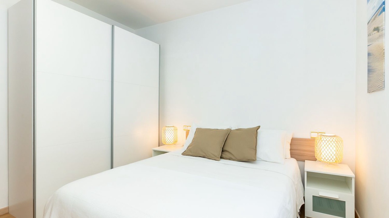 Photo of Bedroom in Quint Mar