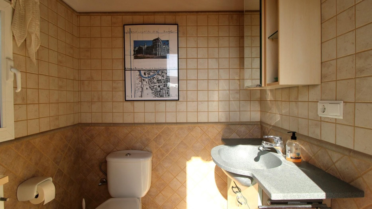 Photo of Bathroom in Adsubia