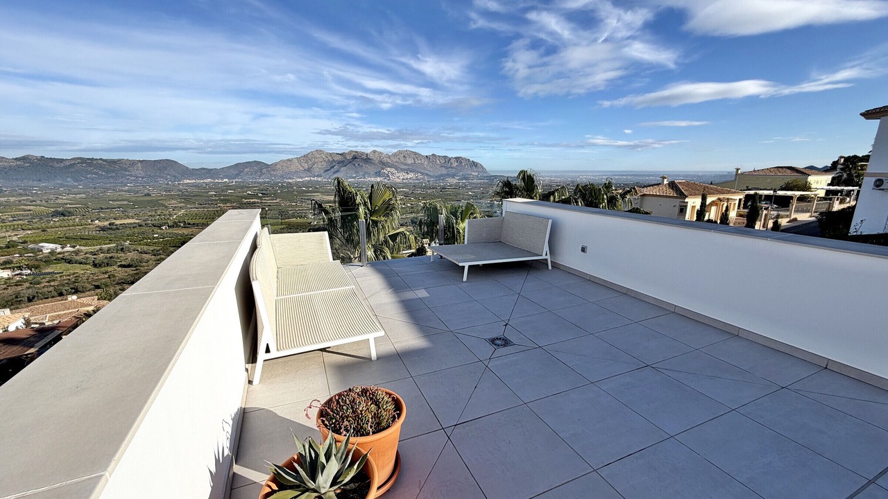 Photo of Patio Balcony in Orba