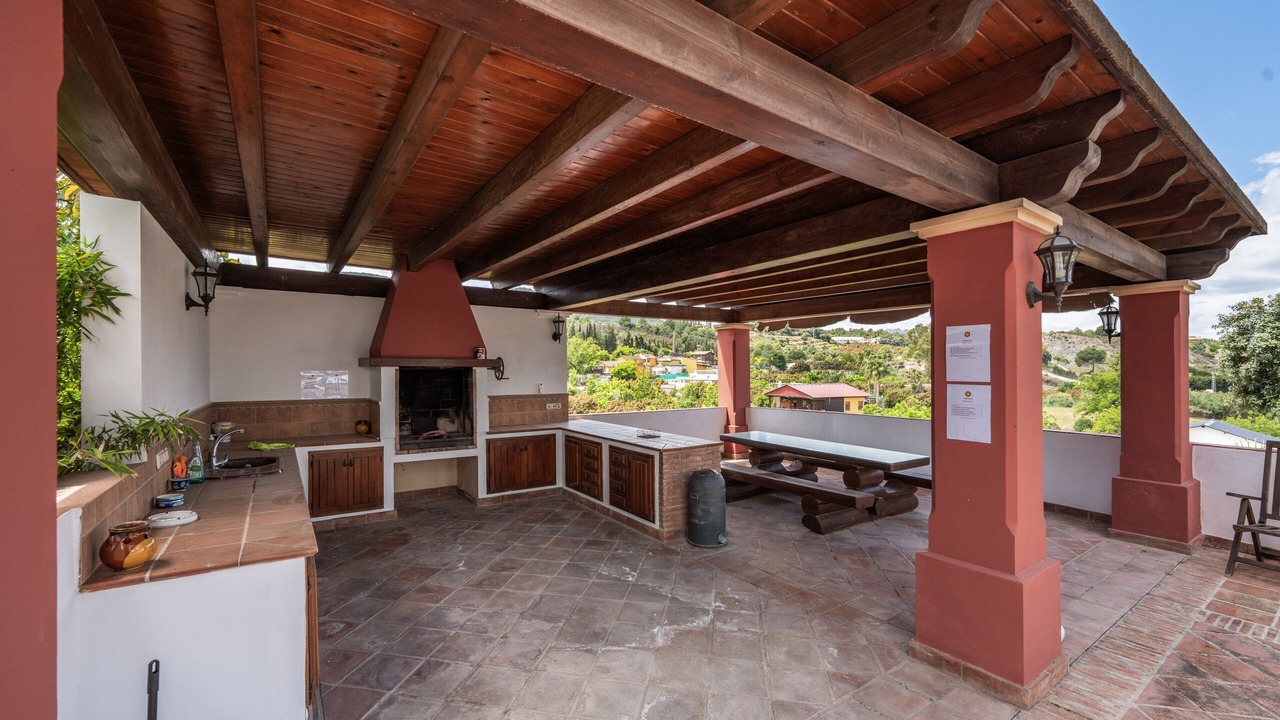 Photo of Outdoor in Coin