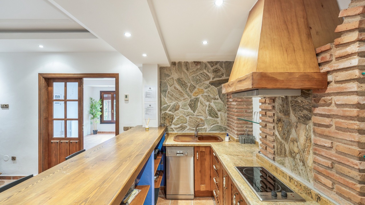 Photo of Kitchen in Coin