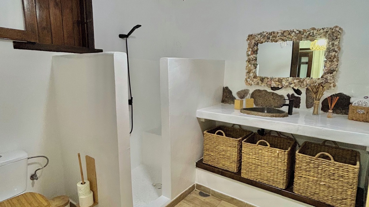 Photo of Bathroom in Firgas