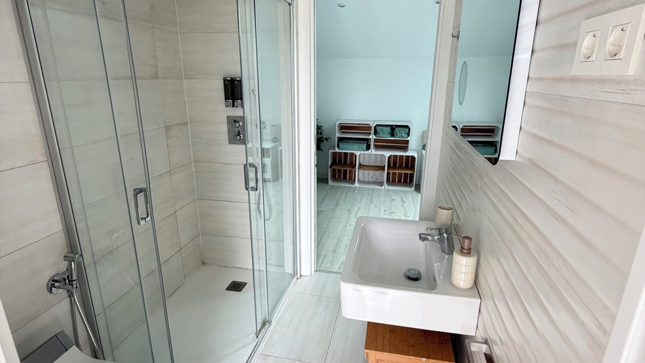 Photo of Bathroom in Moreaga