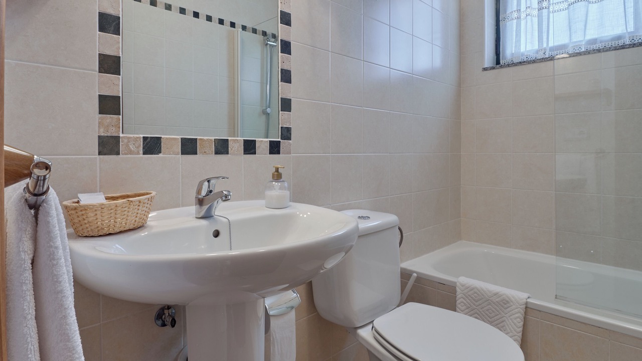 Photo of Bathroom in Santa Cruz de Montes