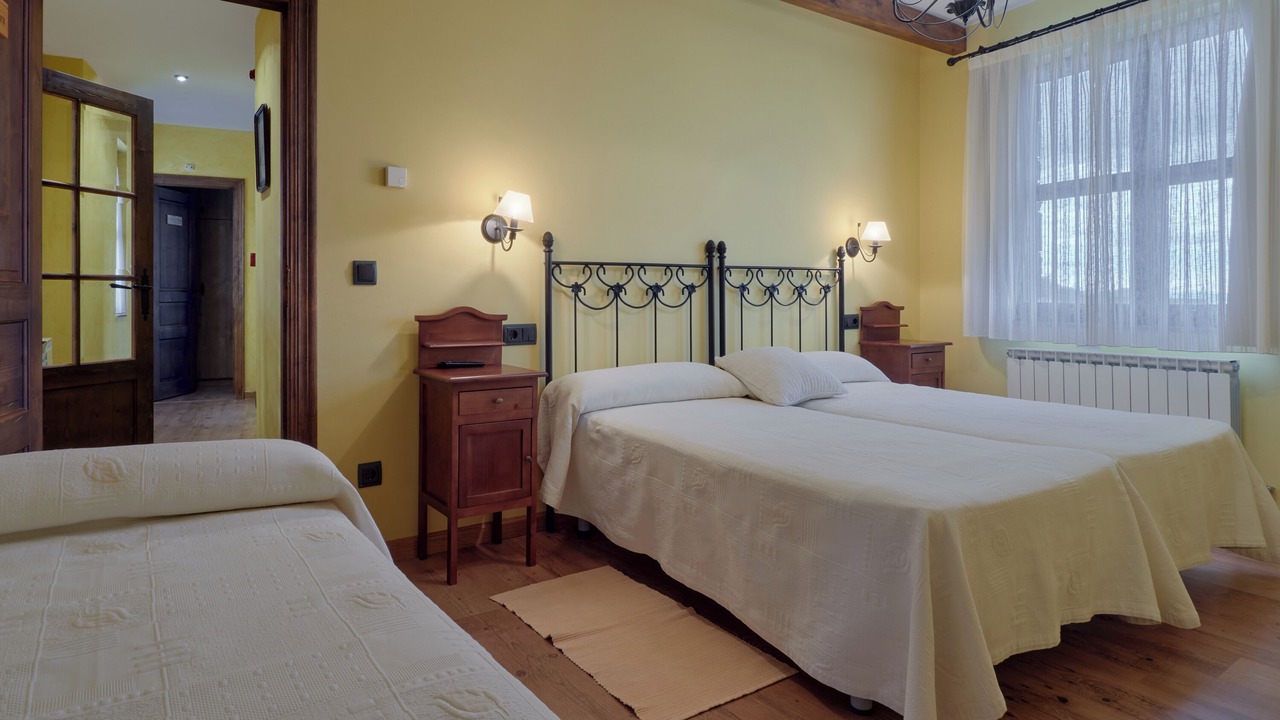 Photo of Bedroom in Santa Cruz de Montes