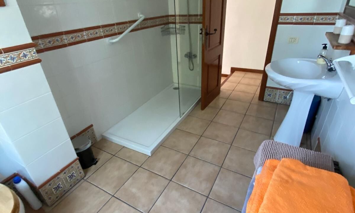 Photo of Bathroom in Candelaria