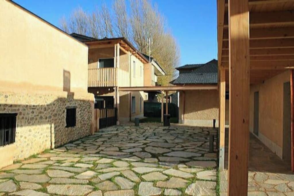 Photo of Outdoor in Carracedelo