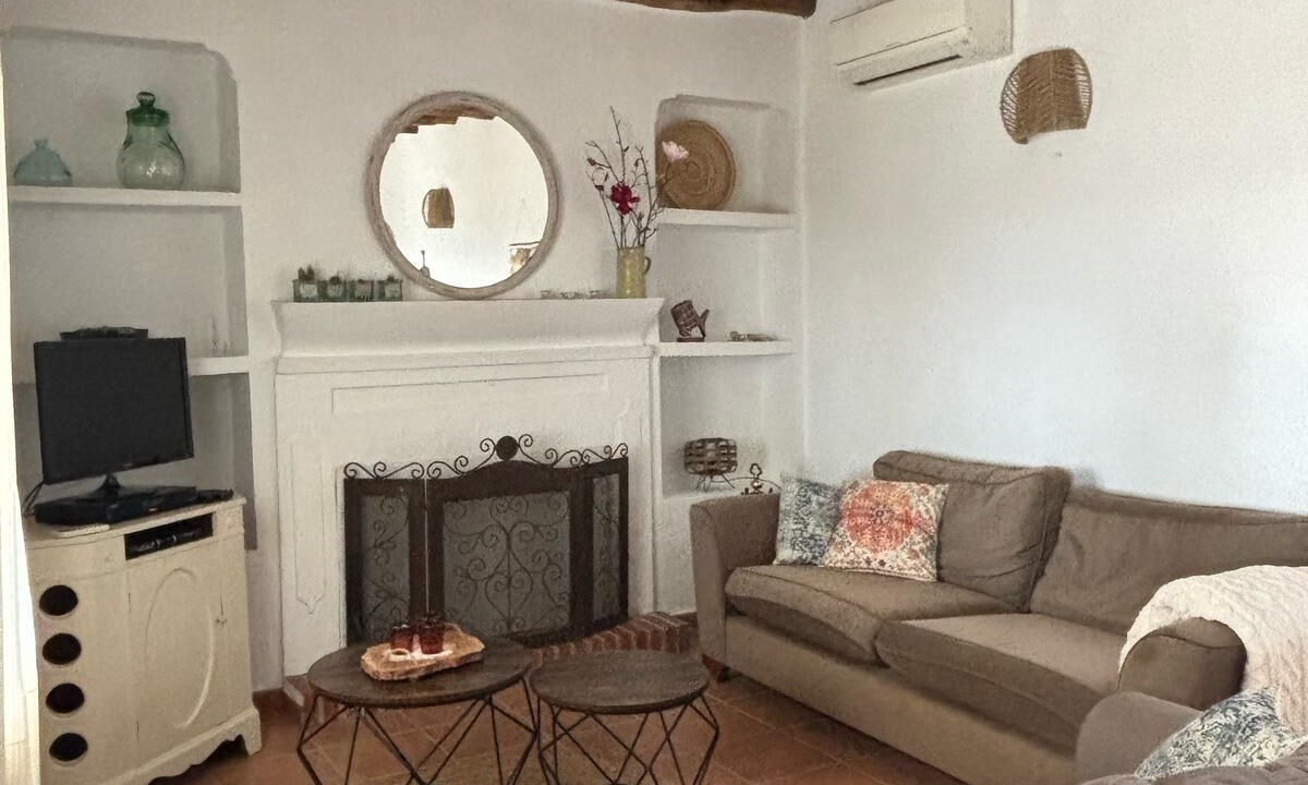 Photo of Livingroom in Los Alias