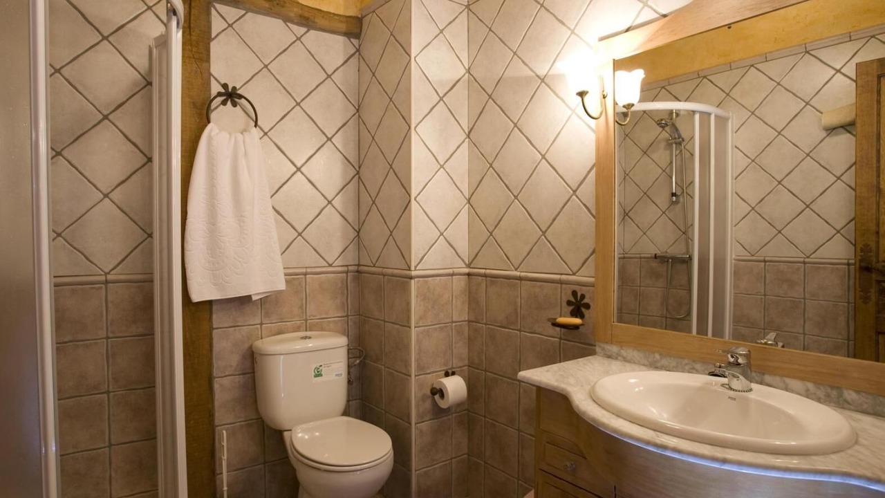 Photo of Bathroom in Canalejas de Penafiel