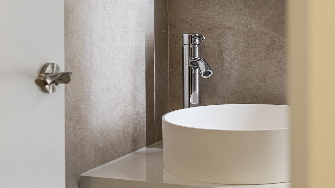 Photo of Bathroom in Trafalgar