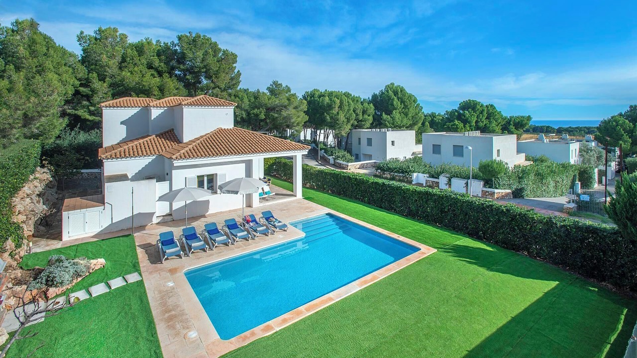 Photo of Outdoor in Coves Noves