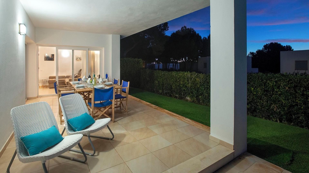 Photo of Outdoor in Coves Noves