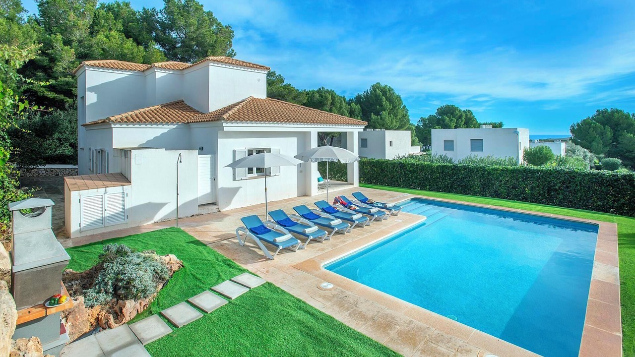 Photo of Outdoor in Coves Noves