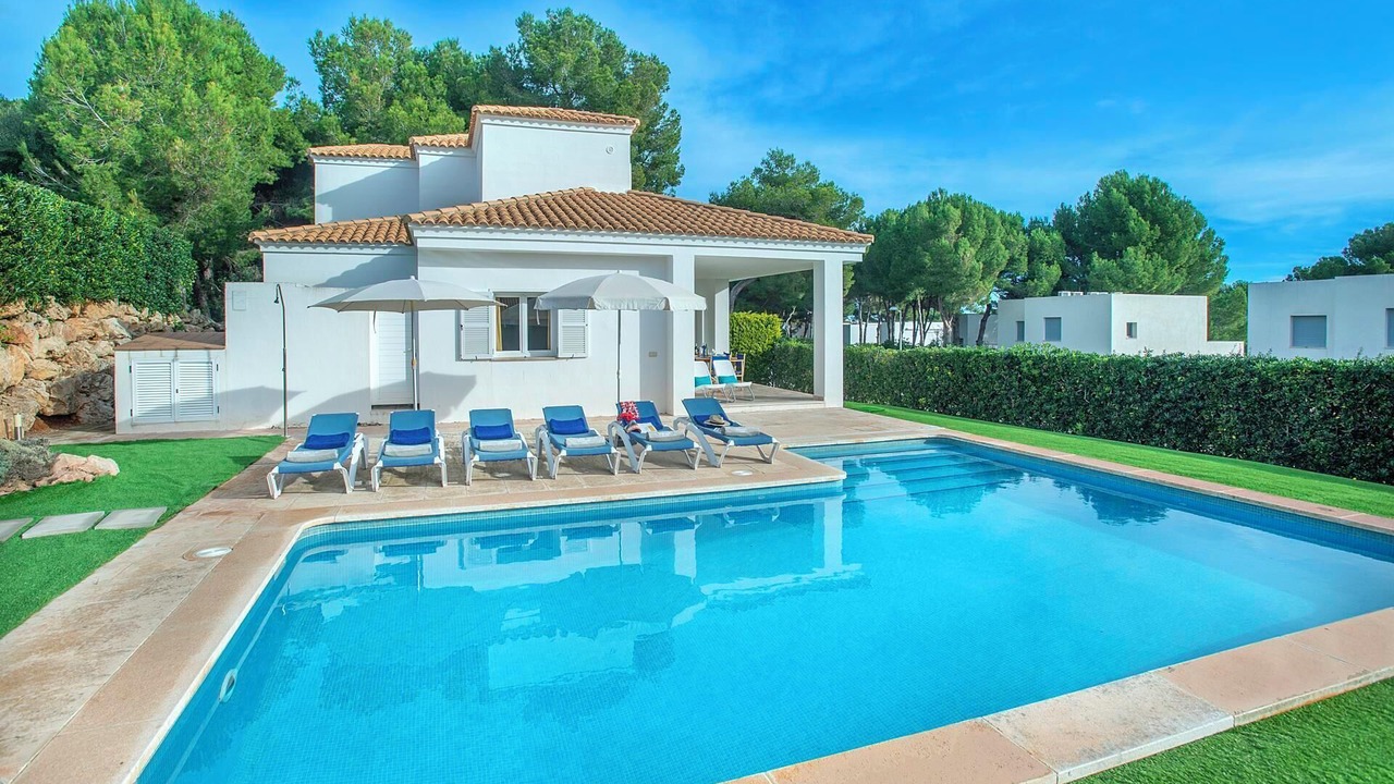 Photo of Outdoor in Coves Noves