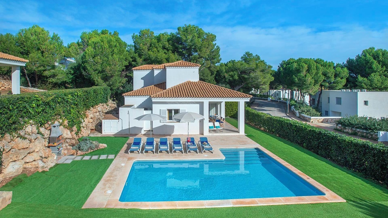 Photo of Outdoor in Coves Noves