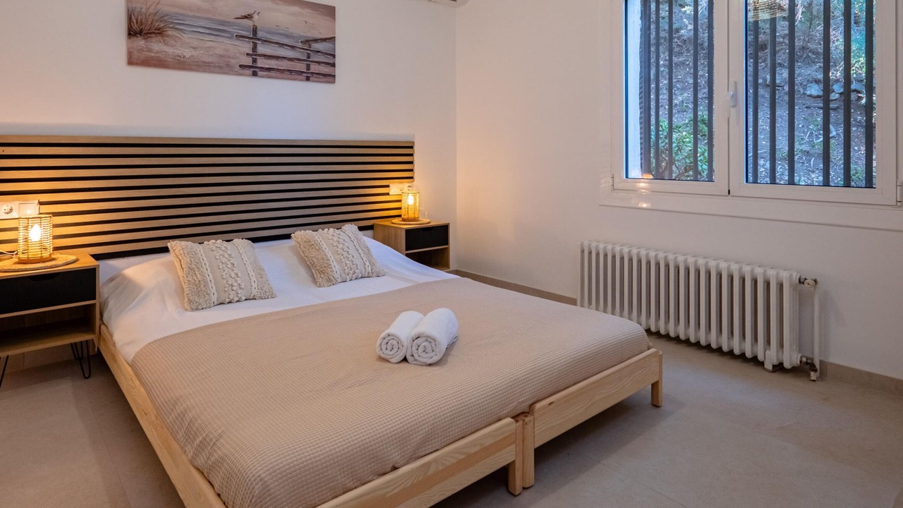 Photo of Bedroom in Vall-Llobrega