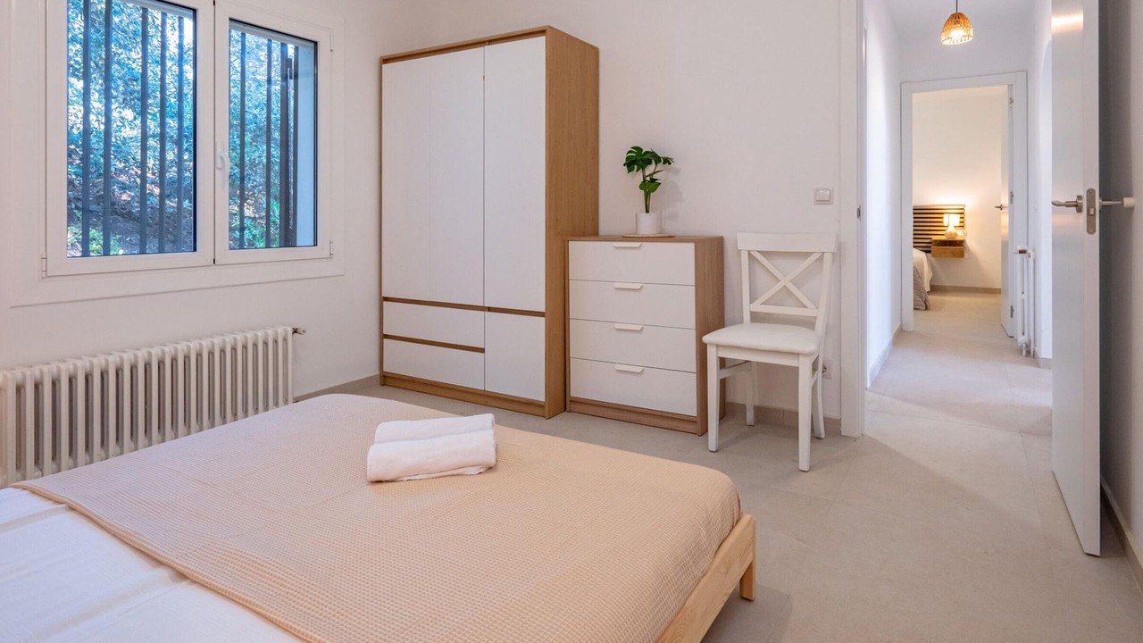 Photo of Bedroom in Vall-Llobrega