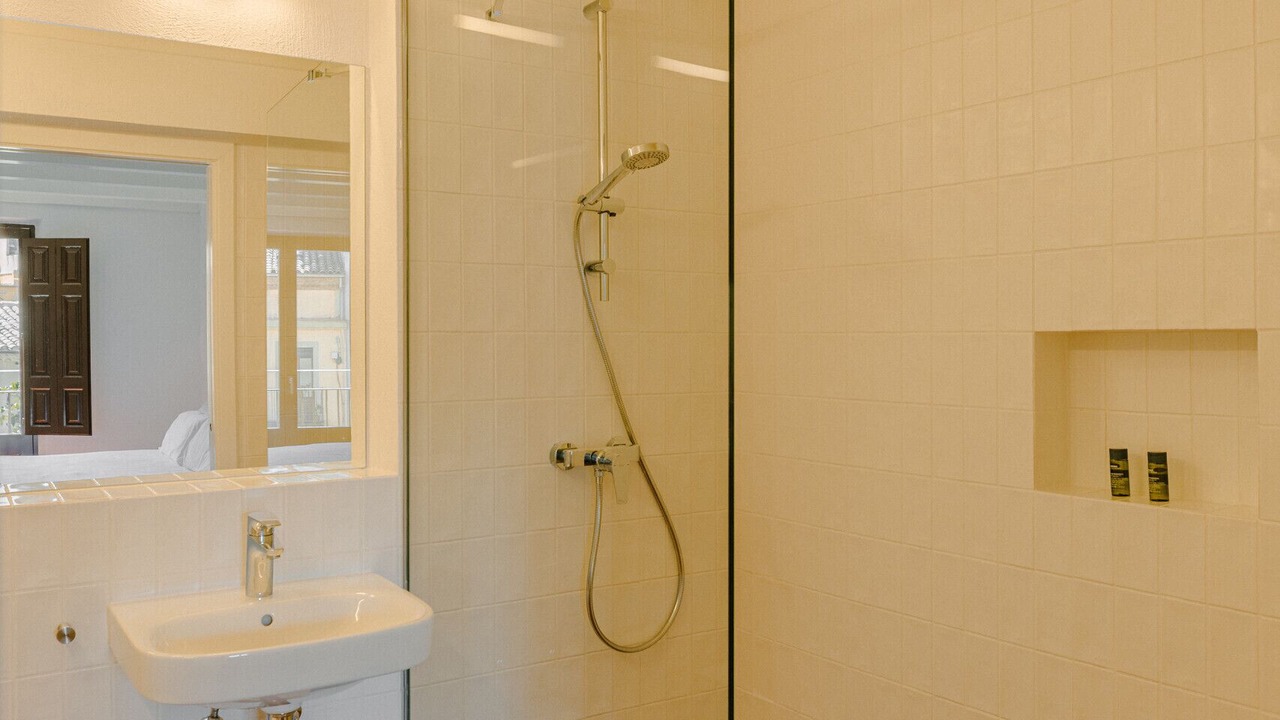 Photo of Bathroom in el Mercadal