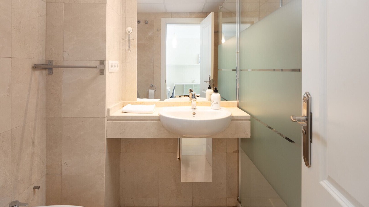 Photo of Bathroom in Torrequebrada