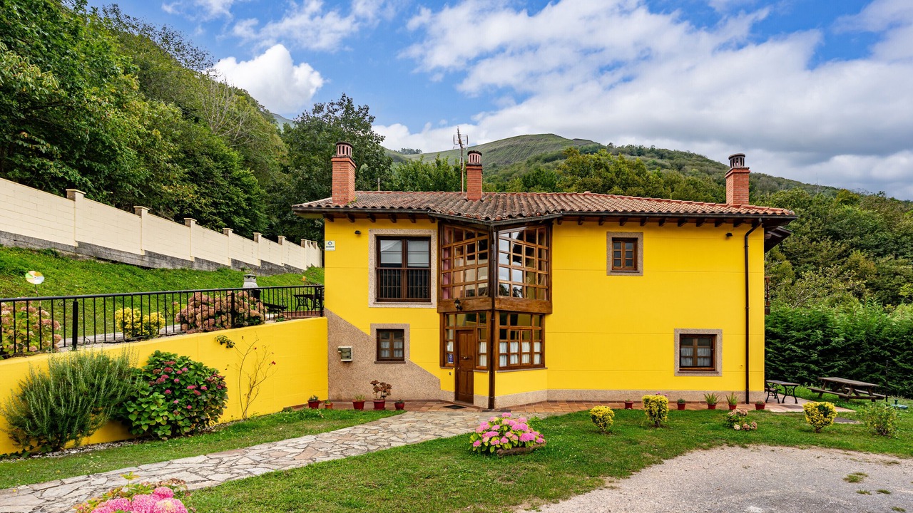 Photo of Outdoor in Barzana