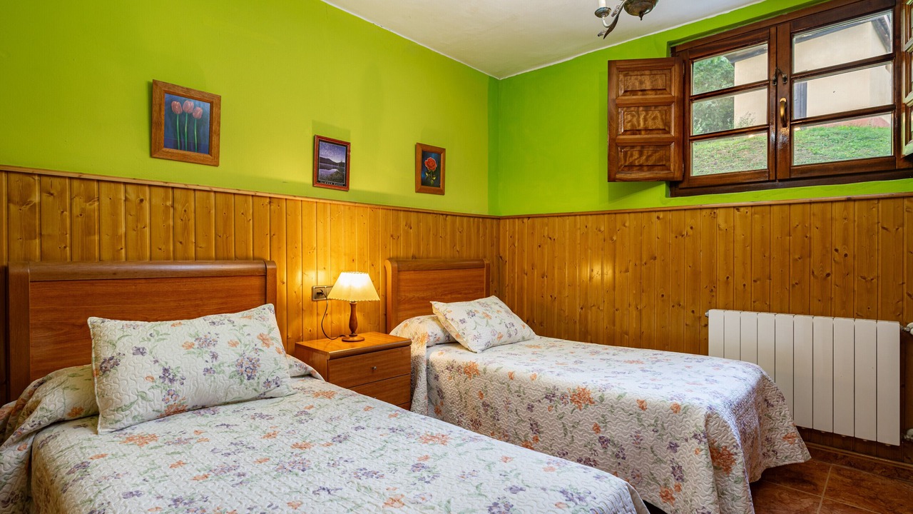Photo of Bedroom in Barzana