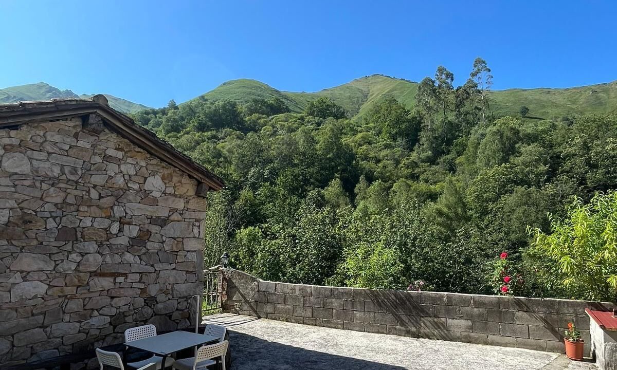 Photo of Outdoor in Infiesto