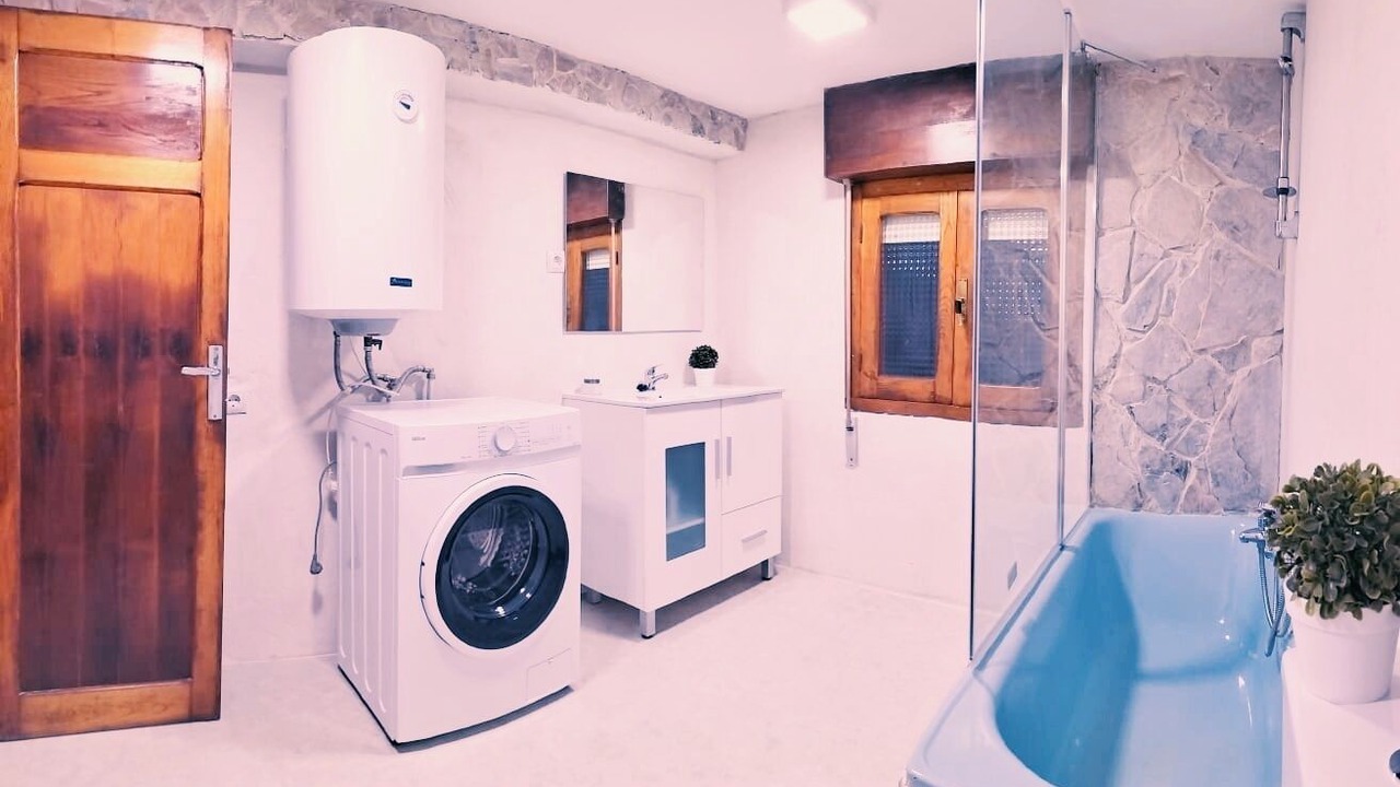 Photo of Bathroom in Villamorey