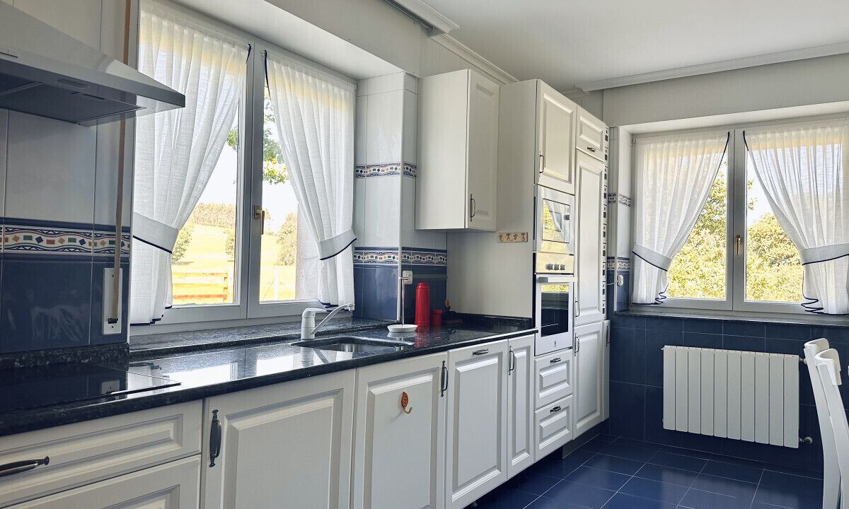 Photo of Kitchen in Guemes
