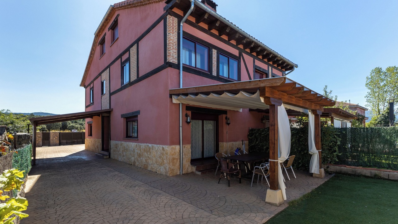 Photo of Outdoor in Revenga