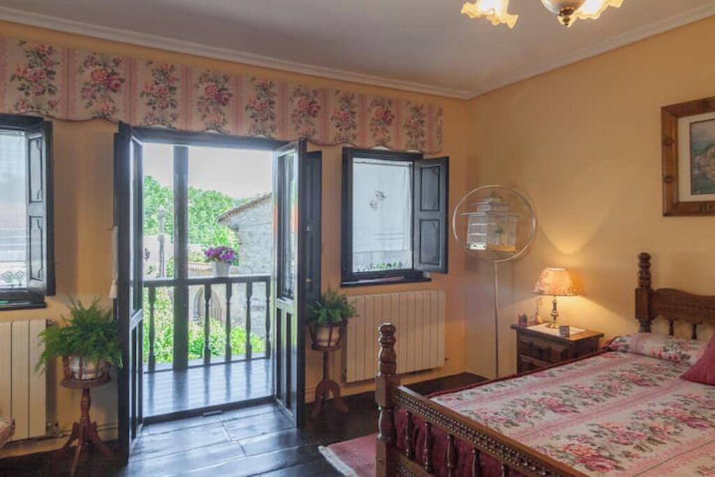 Photo of Bedroom in Udias