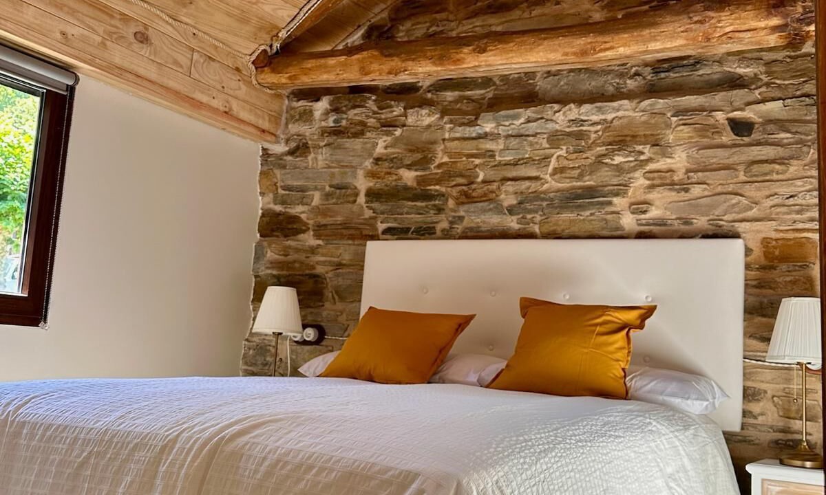Photo of Bedroom in Montes de Valdueza