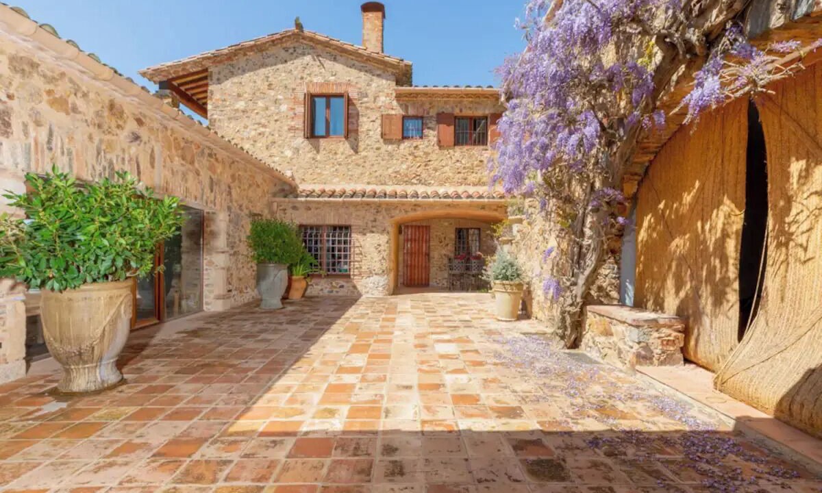 Photo of Outdoor in Vall-Llobrega