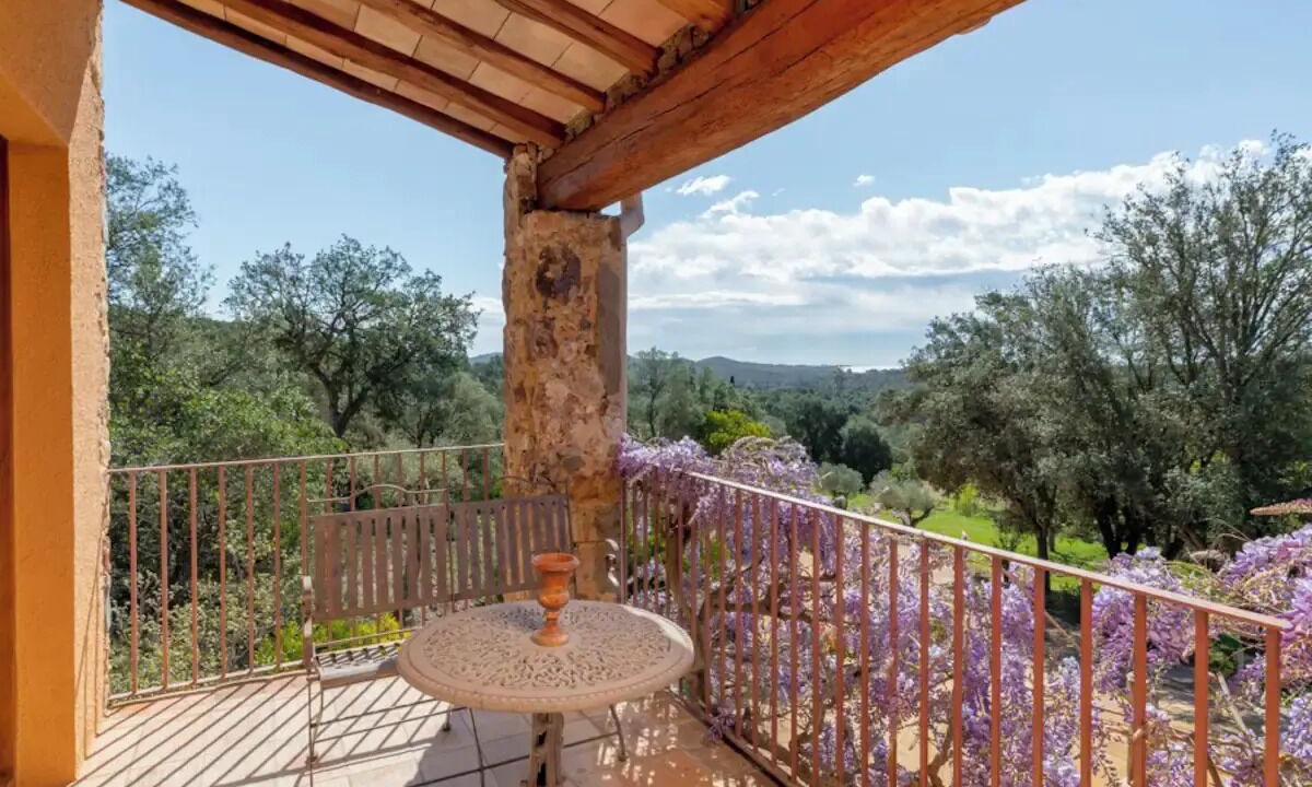 Photo of Patio Balcony in Vall-Llobrega