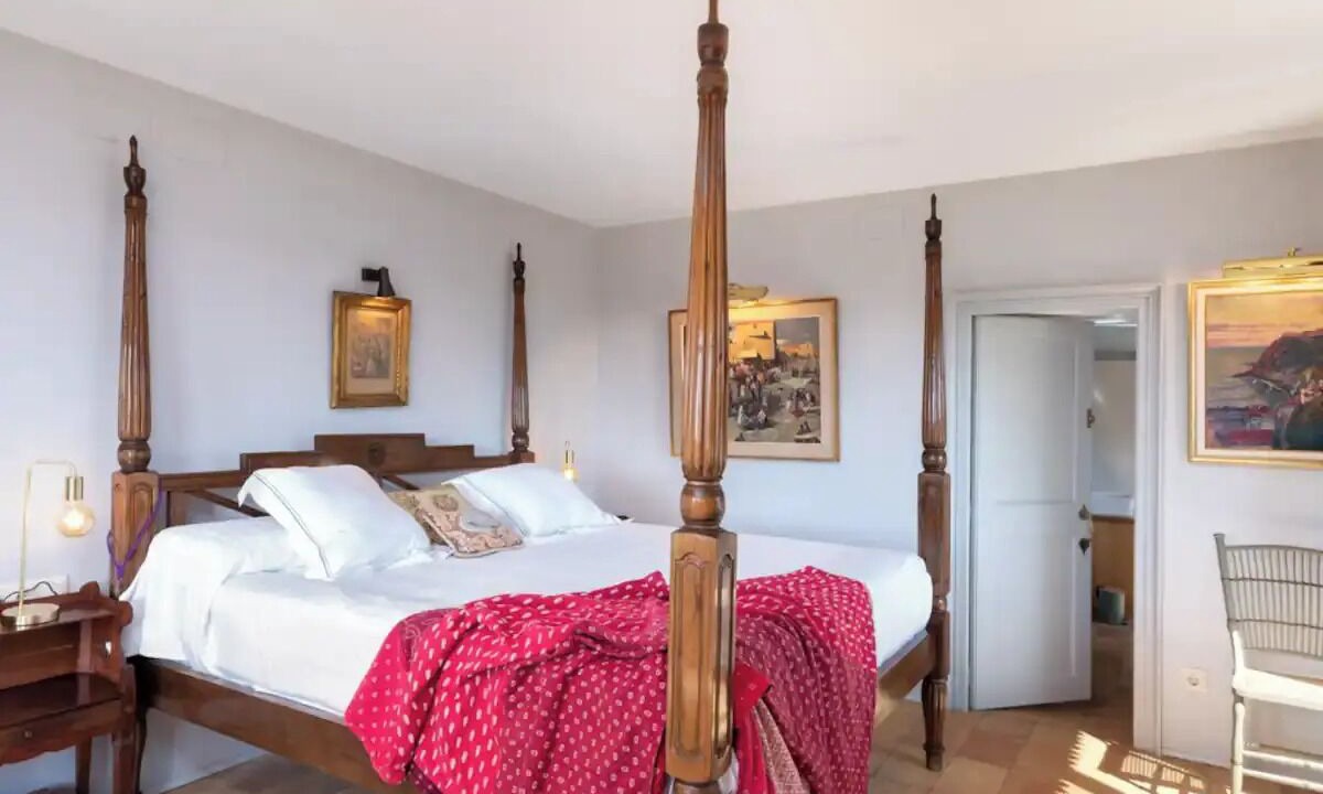 Photo of Bedroom in Vall-Llobrega