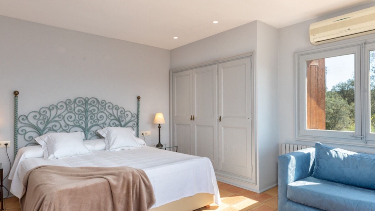 Photo of Bedroom in Mont-Ras