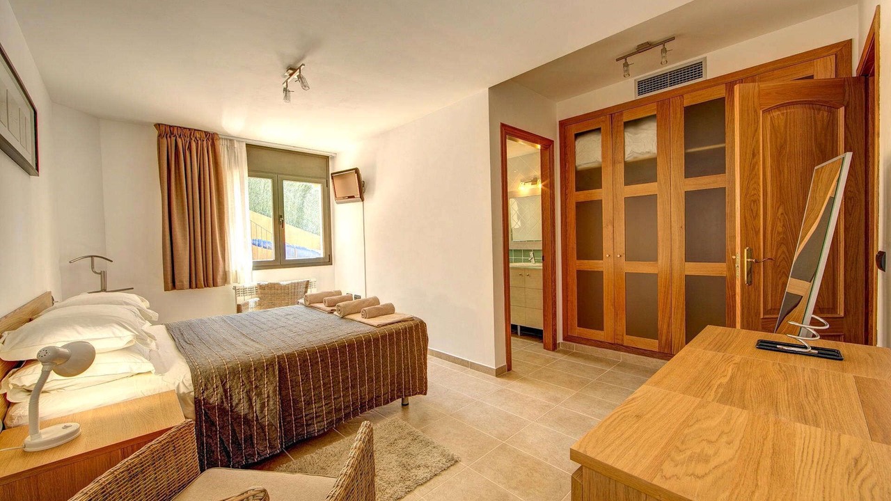 Photo of Bedroom in Tamariu