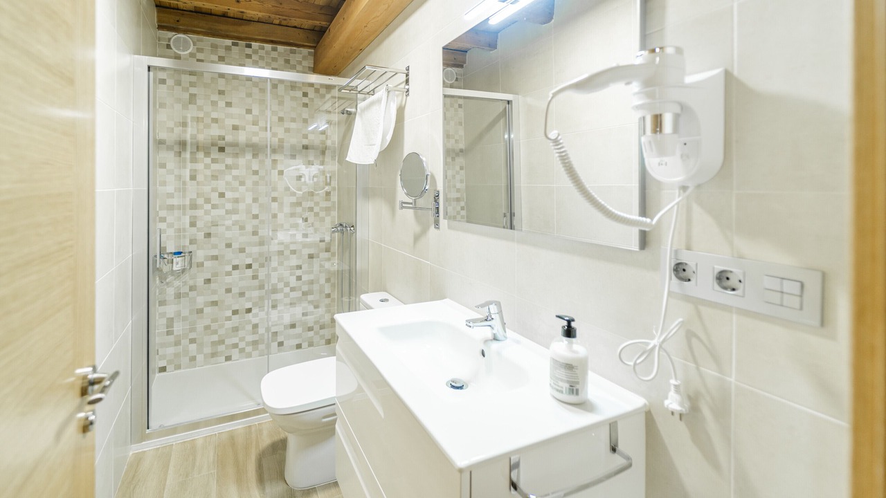 Photo of Bathroom in San Martin de Rubiales